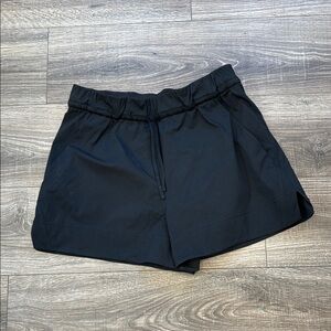 lululemon athletica Black Athletic Shorts size medium